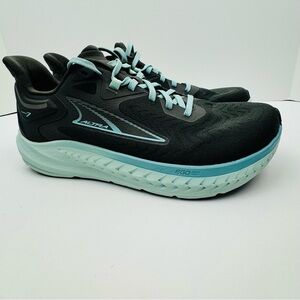Altra Torin 7 running shoes Women’s size 9.5. Comfort Shoe. Excellent condition